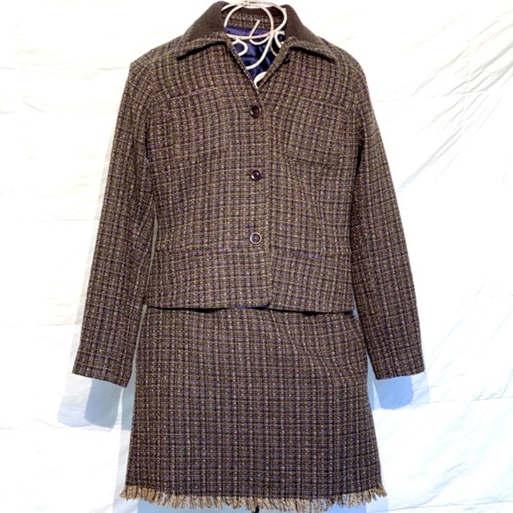 ISDA & CO tweed suit with fringe